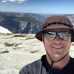 Meet your Posher, Eddie